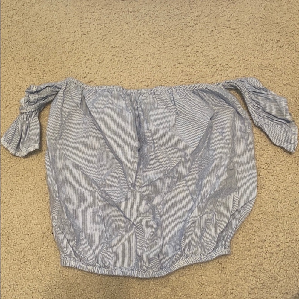 brandy melville crop top